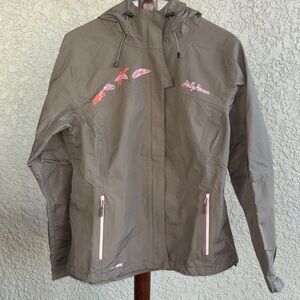 Helly Hansen Women's Gray lightweight Jacket with Pink Details